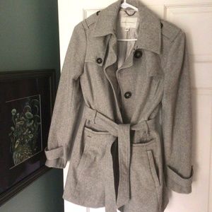 Banana Republic Heather Gray Belted Wool Coat, size Medium